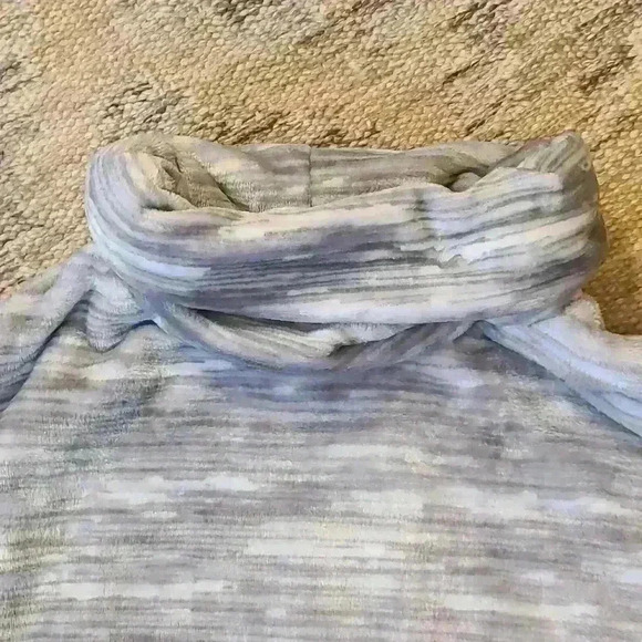 Sherpa Cowl neck - Picture 4 of 7